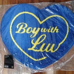 BTS Boy with Luv Rug 02 pop up